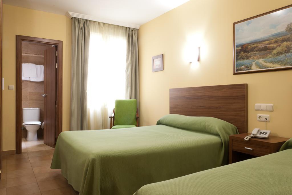 Hotel Hidalgo Quijada Alcazar de San Juan Exteriör bild